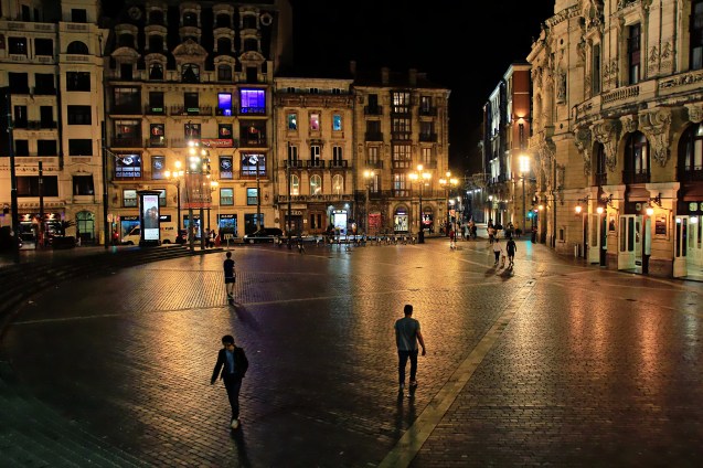 Old city of Bilbao at night