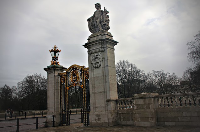 The Australia gate in front of Buckingham Palace