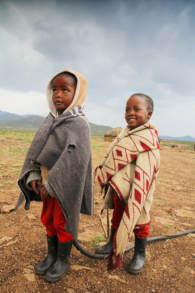 Even the little ones wear wool blankets.