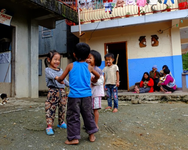 London Bridge is a universal game