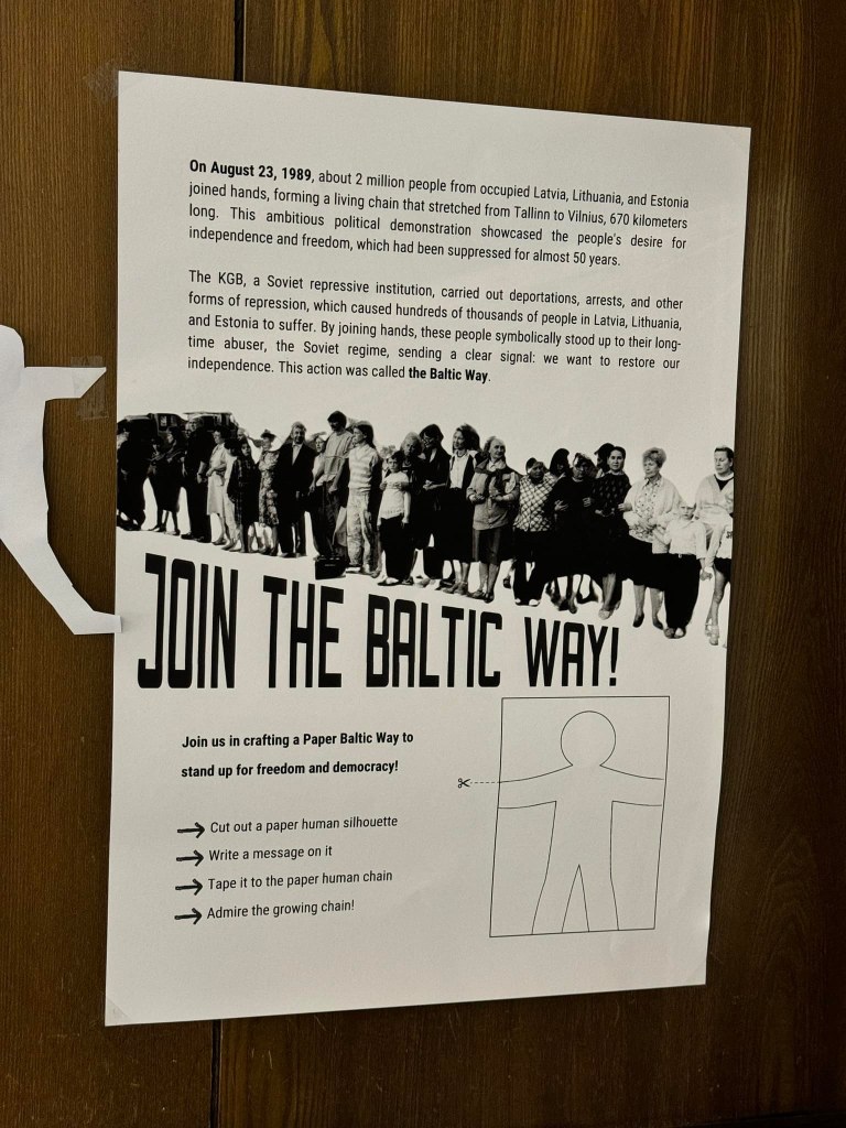 The Baltic Way
2 million people join hands across Estonia, Latvia and Estonia